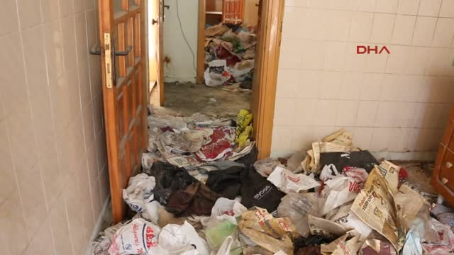 Şanlıurfa Öğretmenin Evinden 5 Kamyon Çöp Çıktı