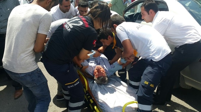 Direksiyon Başında Epilepsi Nöbeti Geçirdi