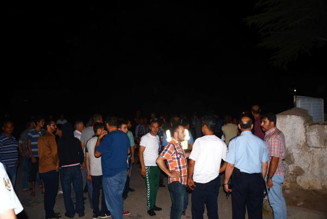 Konya'da Suriyeliler Evinde Linç Edilmek İstendi