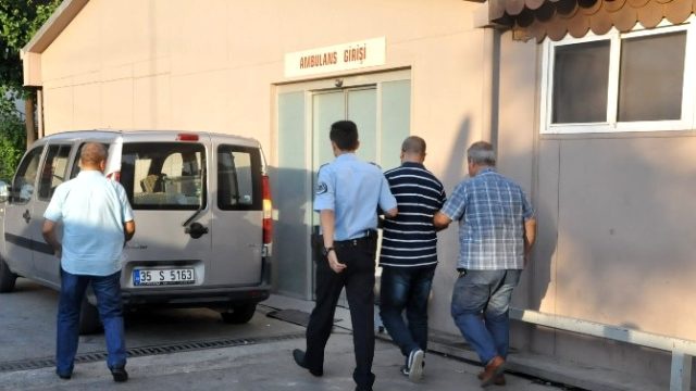 İzmir Merkezli Dört İlde FETÖ Operasyonu: 32 Gözaltı