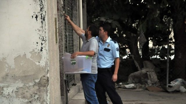 İzmir Merkezli Dört İlde FETÖ Operasyonu: 32 Gözaltı