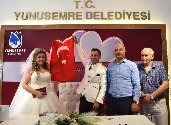 Manisa'ya İrlandalı Gelin Getirdi