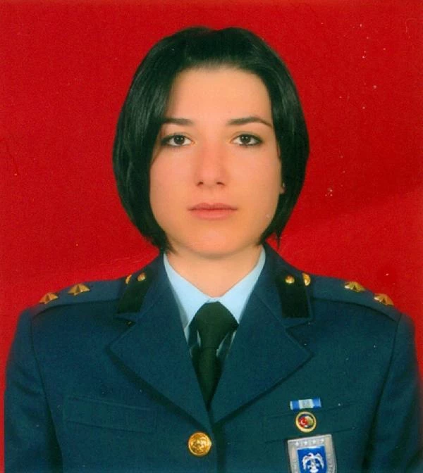 Ordudan Atılınca İntihar Eden Üsteğmen Nazlıgül'ün Komutanı FETÖ'cü Çıktı