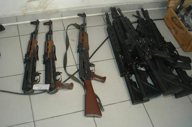 Darbe Girişiminde Ele Geçirilen Mühimmatlar Sergilendi