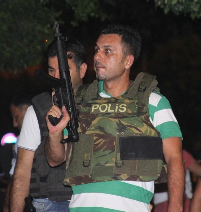 Adana'da Silahlı Saldırı: 1 Polis Şehit Oldu