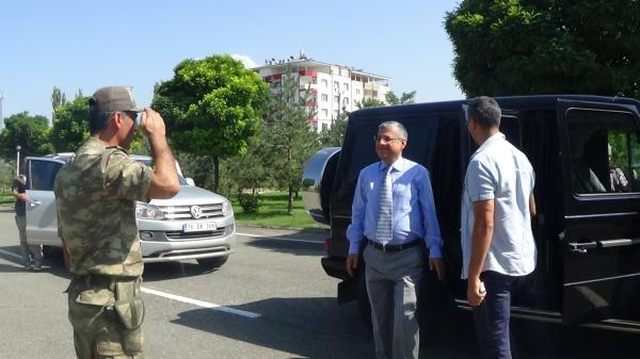 Iğdır Valisi'nden, Balyoz Mağduru Albaya