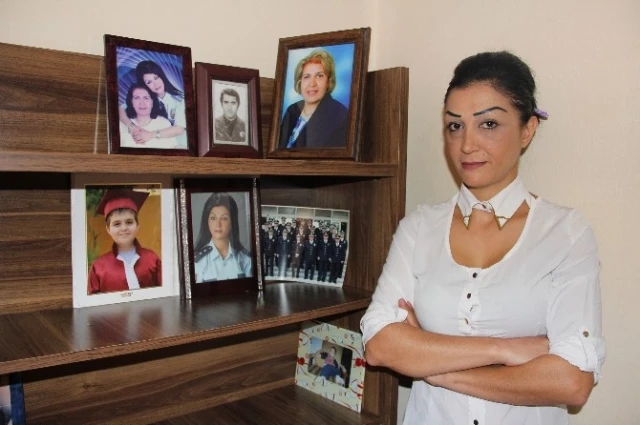 FETÖ'cü Müdürlerin Kumpasıyla İşinden Olan Kadın Amir Görevine Dönmek İstiyor