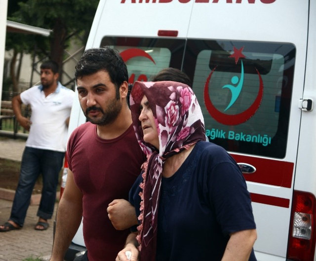 Şehit Polisin Nişanlısı,