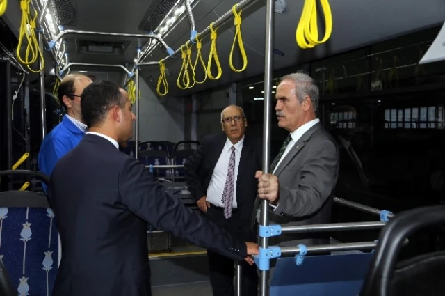 Bursa'da Artık Metrobüs de Üretiliyor
