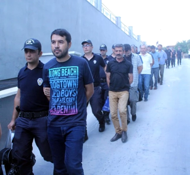 Adil Öksüz'ün Yengesi FETÖ'den Gözaltına Alındı