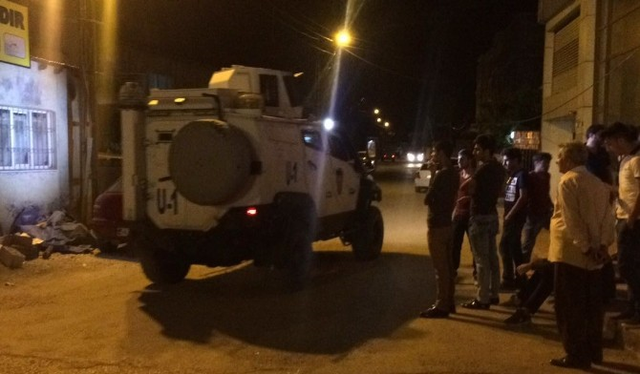 Van'da Polise Saldırı: 2'si Polis 4 Yaralı