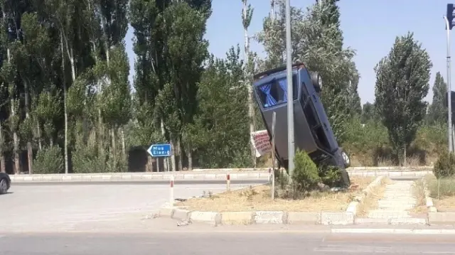 Kaza Yapan Aracın Görüntüsü Şaşırttı