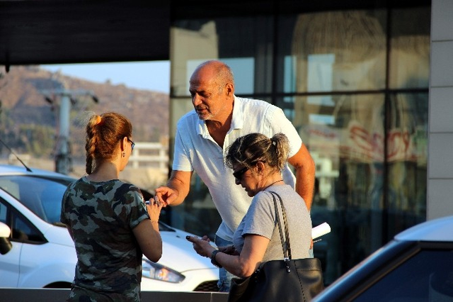 Niran Ünsal, Naşide Göktürk'ün Ardından Gözyaşı Döktü