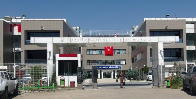 PKK Saldırısına Uğrayan Emniyet Müdürlüğü, FETÖ Okuluna Taşındı