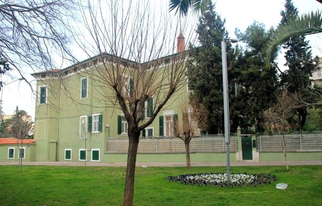 İş Adamı Ahmet Küçükbay, Gülen İçin Köşk Almış