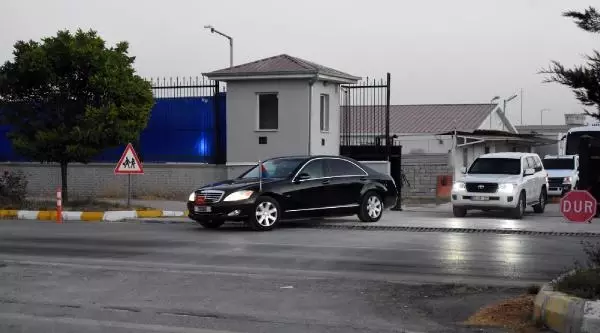 Başbakan Yıldırım Sabaha Karşı Van'da Şehitleri Uğurladı