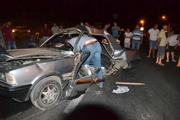Muğla'daki Kazada Polis Memuru ve Oğlu Öldü, 5 Kişi Yaralandı
