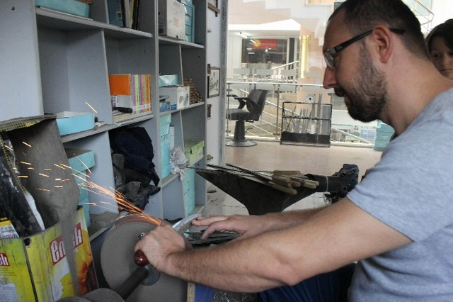 Bursalı Bıçakçıdan Dualı Bıçaklar