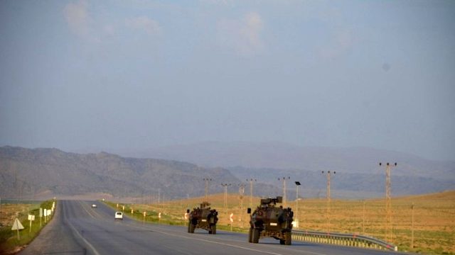 Tendürek Dağı'nda Teröristler Çembere Alındı!