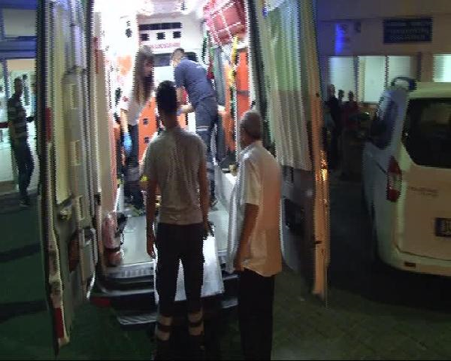 Beyoğlu'nda Restorana Ateş Açıldı: 1'i Ağır, 2 Yaralı