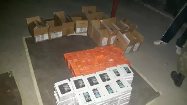 PKK Telefon Kaçakçılığı da Yapıyor