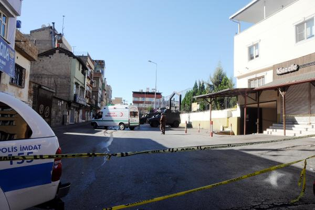 Gaziantep'te Cemevine Bombalı Saldırı İhbarı Polisi Alarma Geçirdi