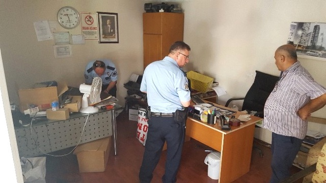Patlattıkları Çelik Kasayı Şeftali Bahçesine Attılar
