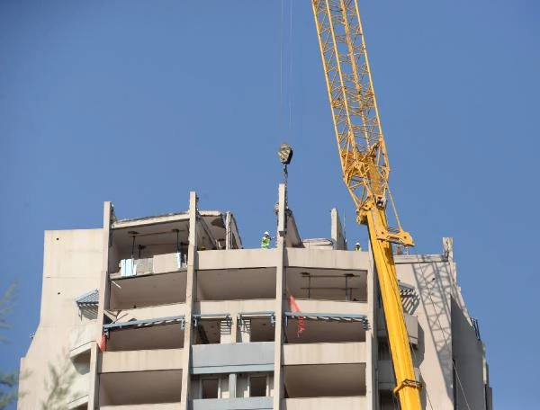 Diyarbakır'ın İkiz Kuleleri, Savaş Uçakları İçin Tıraşlanıyor