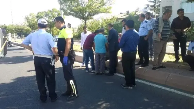 Tamir Etmek İstediği Beton Mikserinin Altında Can Verdi