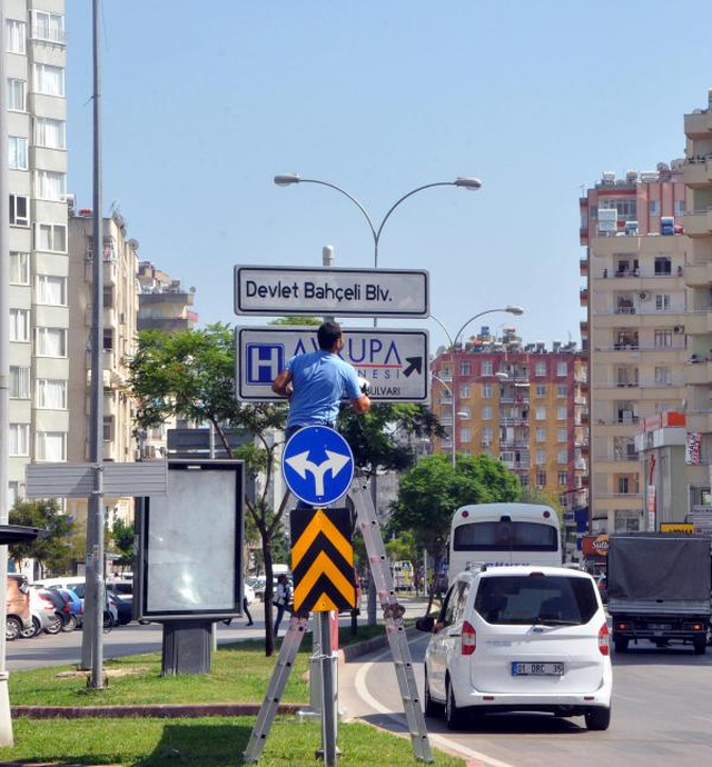 Adana'da Devlet Bahçeli Bulvarı Kararına Valilik Engeli