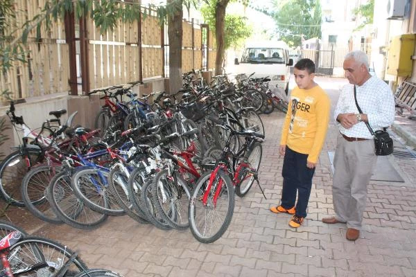 Adıyaman'da 2 Kişi Çalıntı 53 Bisikletle Yakalandı