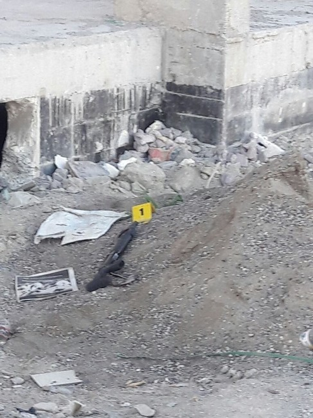 Mut'ta Seyir Halindeki Araç Tarandı: 5 Yaralı