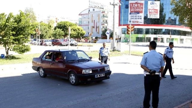 Şüpheli Bidon Polisi Harekete Geçirdi