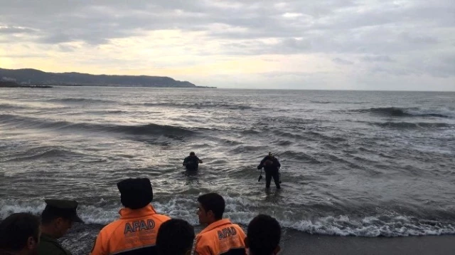 Trabzon'da Denize Giren Öğrenci Boğuldu