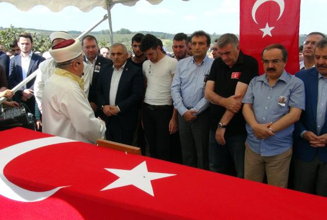 180 Nüfuslu Mahalle 1 Ayda 2'nci Şehidi Verdi
