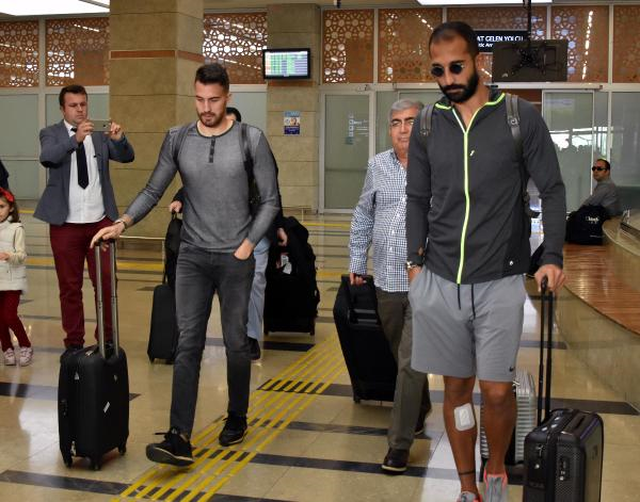 Milli Futbolculardan Bazıları Konya'ya Yüksek Hızlı Tren'le Gelecek