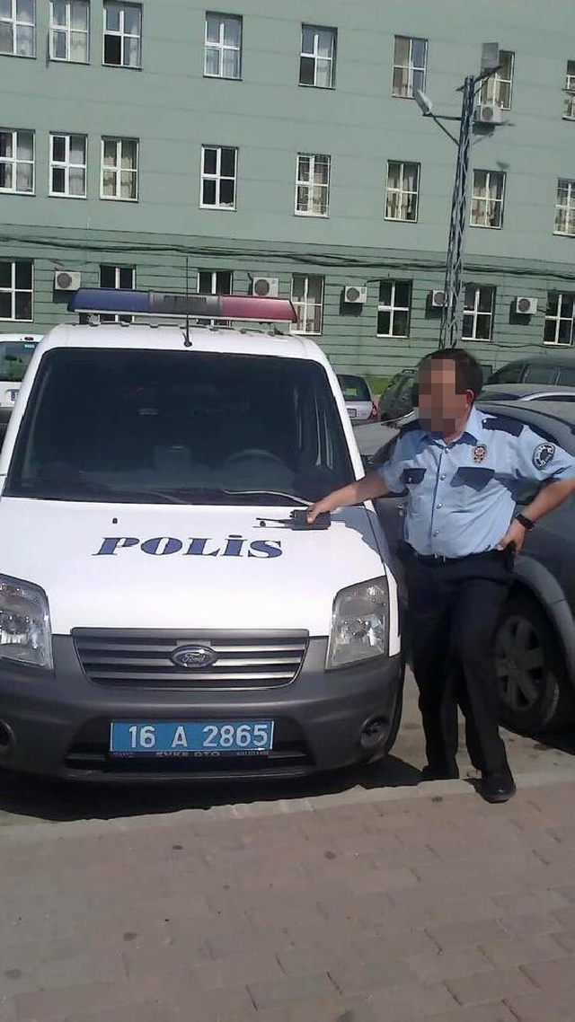 İngiliz Kızı Sosyal Medyadan Taciz Ettiği İddia Edilen Polis Açığa Alındı