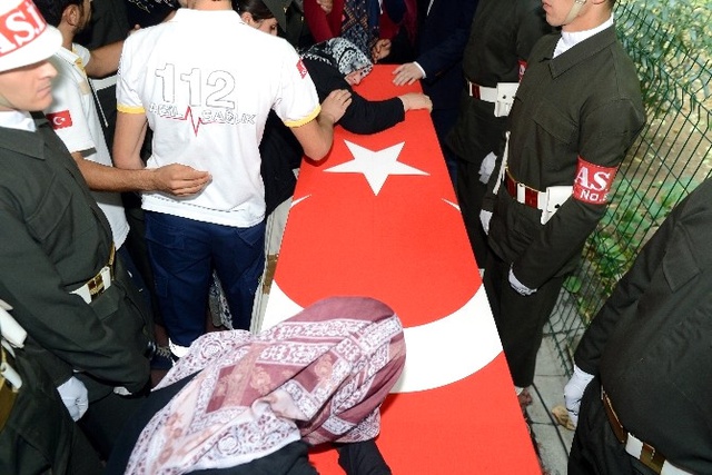 Şehit Annesi 