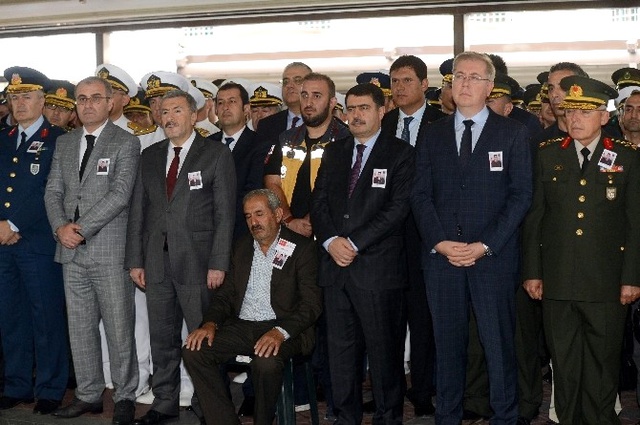 Şehit Annesi 