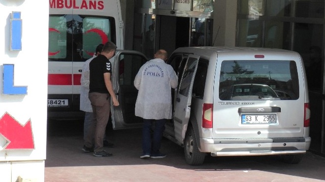 Göreve Giden Polis Memuru, Arkadaşlarının Yanında İntihar Etti