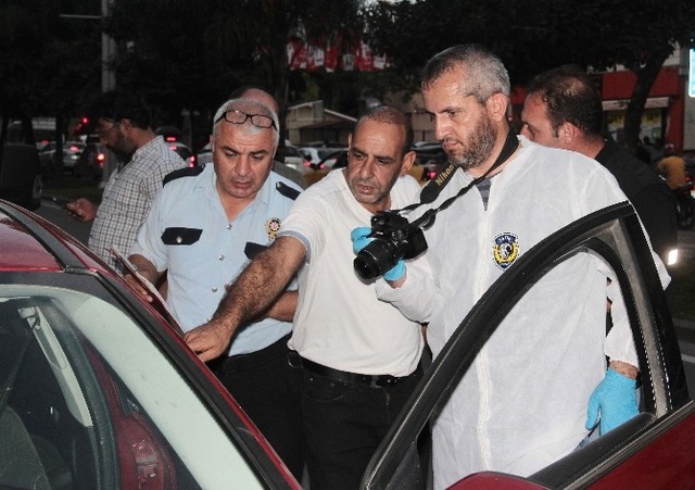Çalışanlarının Maaşını Ödemek İçin Çektiği Krediyi Çaldılar