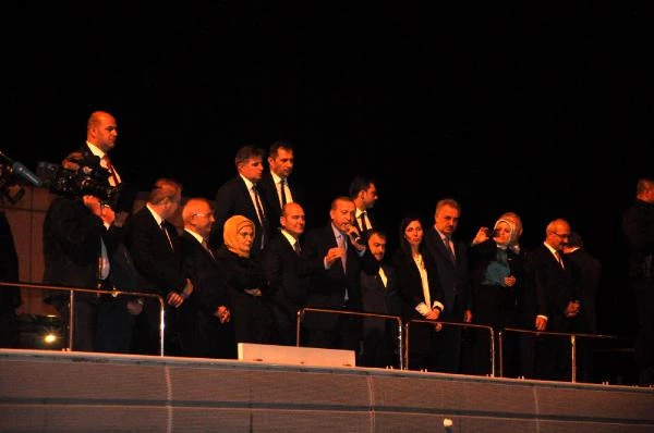 Erdoğan'ın Trabzon Konuşmasında Dikkat Çeken Pankart