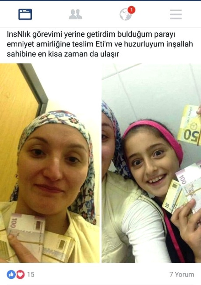 Yolda Bulduğu Yüklü Miktar Parayı Polis Merkezine Teslim Etti