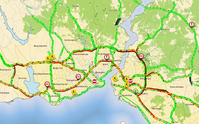 TEM'de Kaza Oldu, İstanbul Trafiği Durma Noktasına Geldi