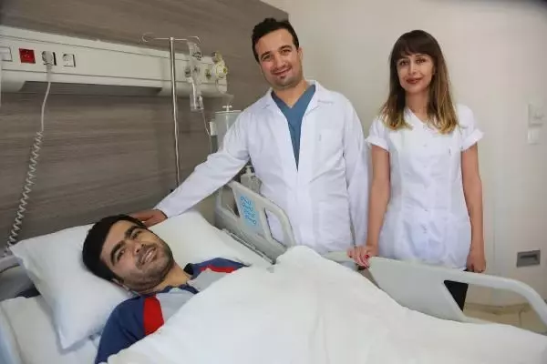 Doktorlar Bile Şaşkına Döndü! Böbreğinden 250 Taş Çıktı