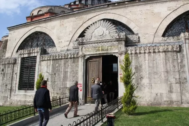 Ayasofya Müzesi Hünkar Kasrı'nda İlk Cuma Namazı Kılındı