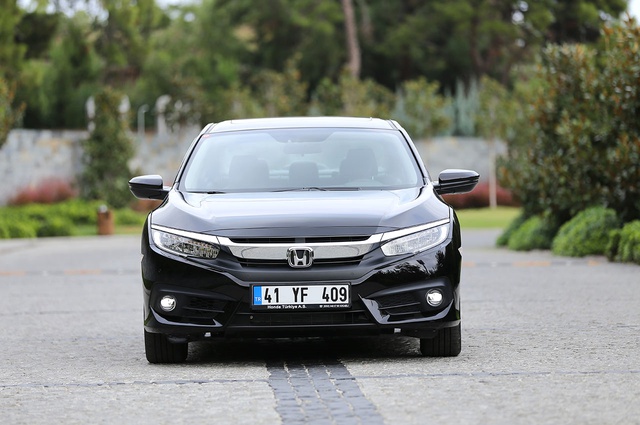 Konseptten Yollara: Honda Cıvıc Sedan