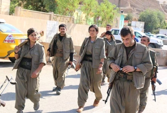 PKK'lı Teröristler Kerkük'e Girdi, Kerkük Gazetesi Fotoğraflarını Yayınladı