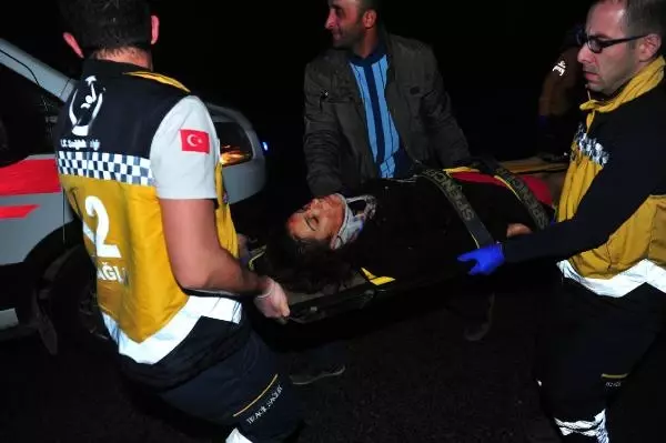 Bursa'da Düğün Dönüşü Kaza: 2 Ölü, 4 Yaralı