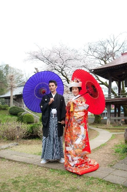 Türk Gence Aşık Olan Japon Sanatçı Kariyerini Geride Bırakıp Bodrum'a Yerleşti